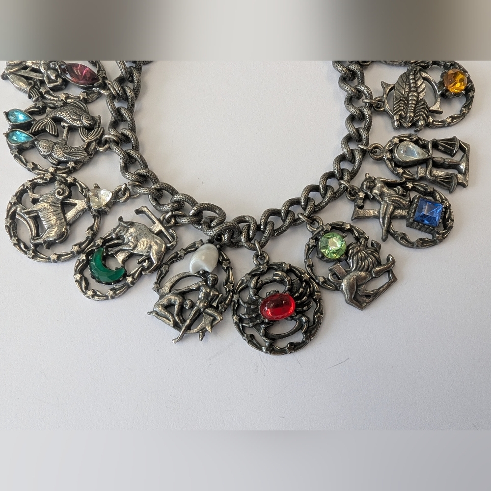 VTG FLORENZA SILVER TONE RHINESTONE ZODIAC CHARM BRACELET HEAVY - Picture 10 of 16